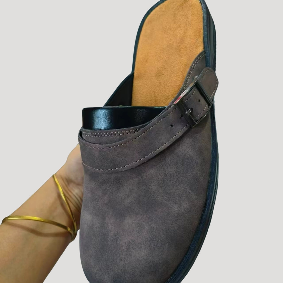 Men’s Tan Leather Clogs – Comfortable Slip-On Mules